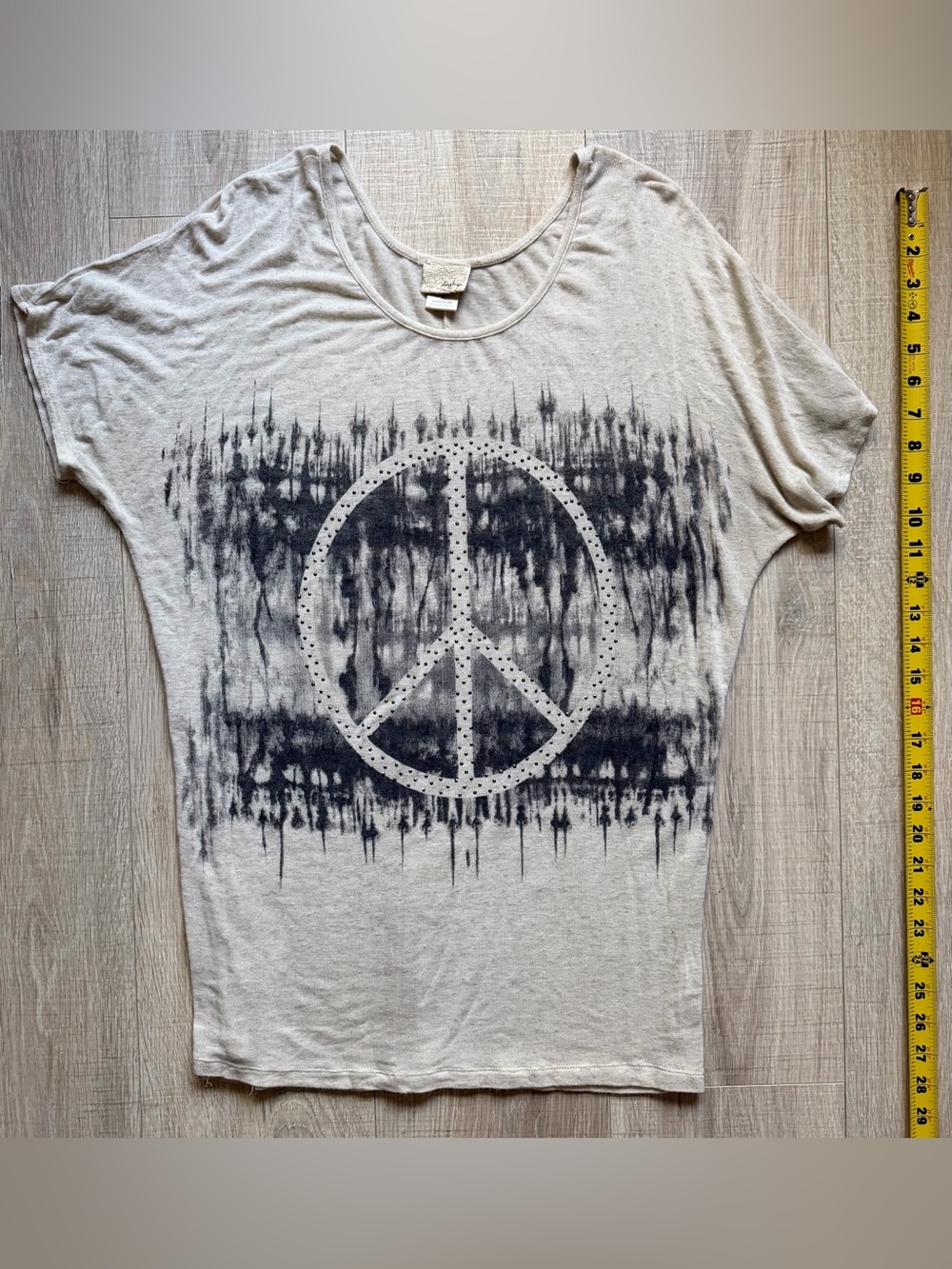 Womens Daytrip Peace Graphic Short Sleeve Tee - Light Gray